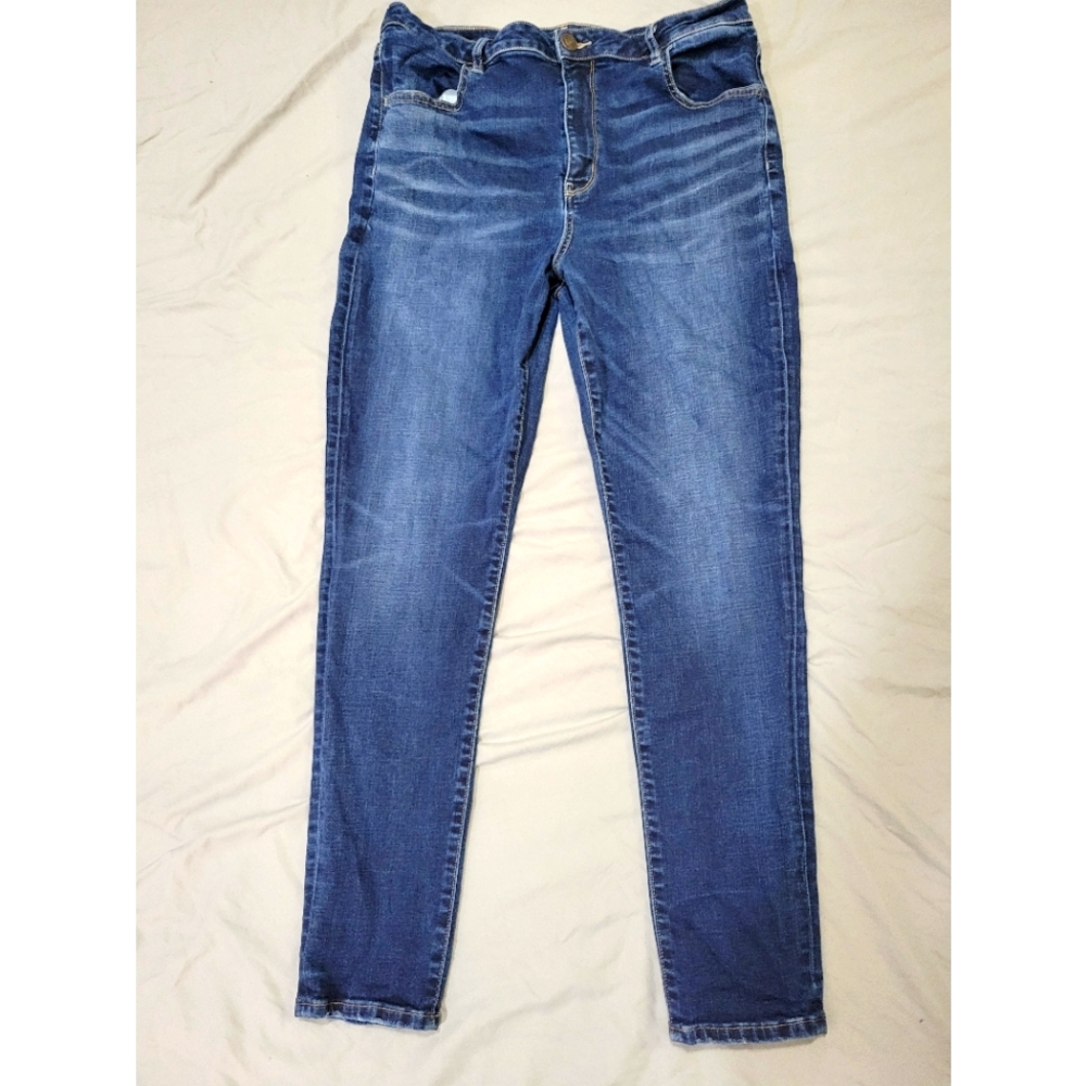 American Eagle Super Stretch Hi-Rise Skinny Jean